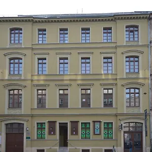 Хостел 33