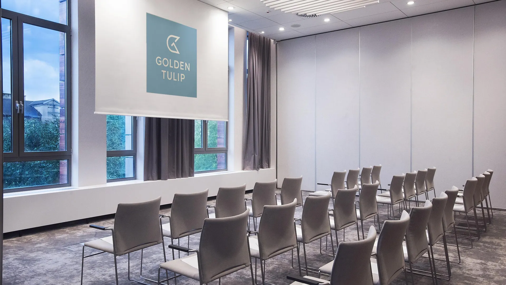 Golden Tulip Warsaw Airport Hotel 4*,